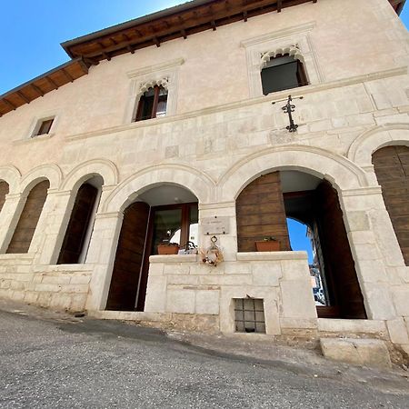 Le Cancelle - Residenza D'Epoca LʼAquila Esterno foto